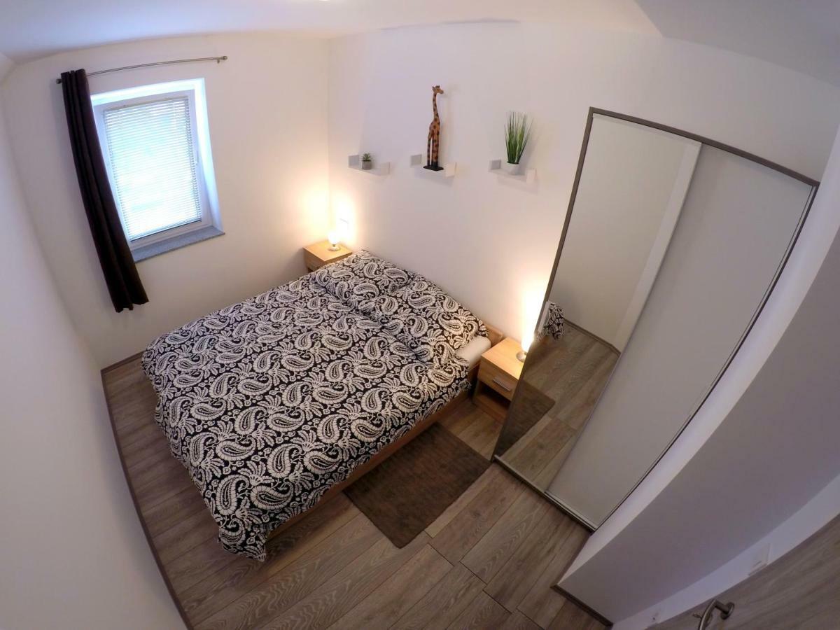 בלד The Jungle Apartments And Rooms מראה חיצוני תמונה