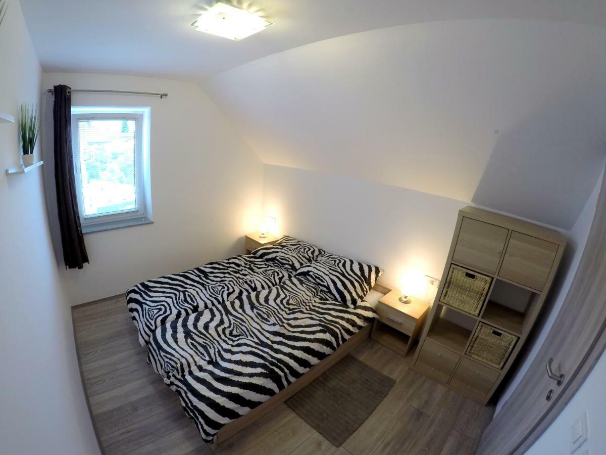 בלד The Jungle Apartments And Rooms מראה חיצוני תמונה